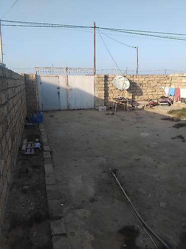 i̇sm: 3 otaqlı, 80 kv. m, Kredit yoxdur, Təmirsiz — 4
