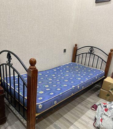2 neferlik matras: Б/у, Односпальная кровать, Без подьемного механизма, С матрасом, Без выдвижных ящиков, Малайзия