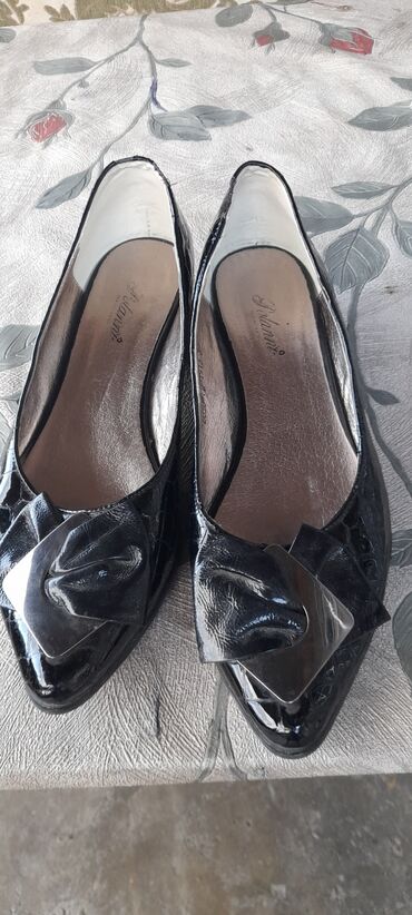 вечерние женские туфли: Туфли Polann, 39, цвет - Черный