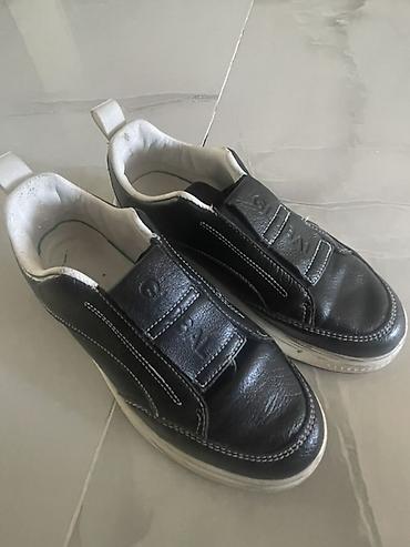Qara dəri slip-on uşaq oğlan - Model: bağsız/slip-on - Material