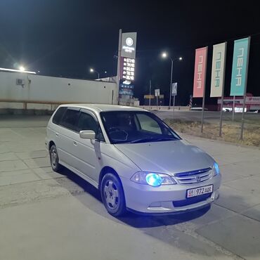 купить авто в рассрочку: Honda Odyssey: 2000 г., 2.3 л, Автомат, Газ, Минивэн