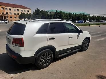 Kia: Kia Sorento: 2.4 l | Krossover — 2
