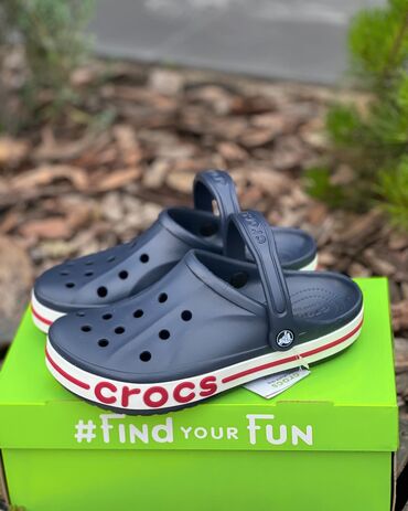 Босоножки, сандалии, шлепанцы: Crocs clogs 
Бесплатная доставка