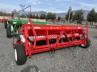 traktor qoşqusu: Toxumsəpən 32 saşnikli. Türkiyənin çox keyfiyyətli Pertum-F400