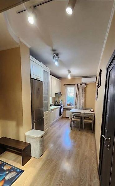 Продажа квартир: 3 комнаты, 68 м², Дордой Плаза ТРЦ 105 серия, 1 этаж, Косметический ремонт — 10