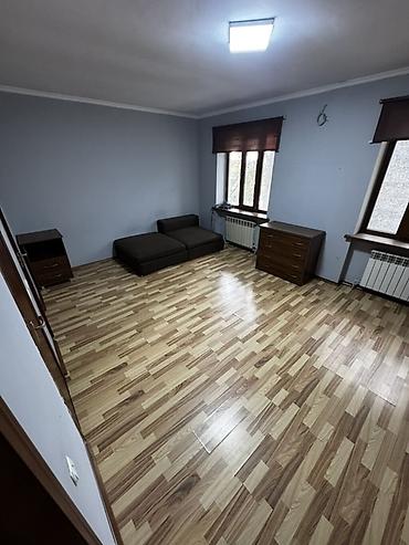 гараж петрока: 250 м², 6 комнат, С подселением — 10