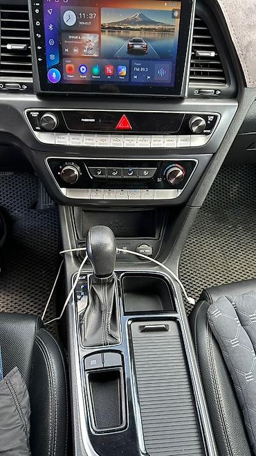 Hyundai: Hyundai Sonata: 2018 г., 2 л, Автомат, Газ, Седан — 12