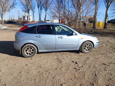Ford: Ford Focus: 2005 г., 1.8 л, Механика, Бензин, Хэтчбэк — 1