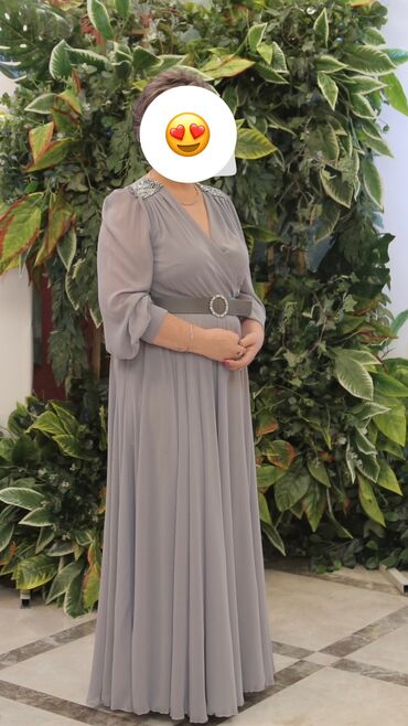 шикарное платье с камнями: Вечернее платье, Классическое, Длинная модель, С рукавами, Камни, M (EU 38), L (EU 40)