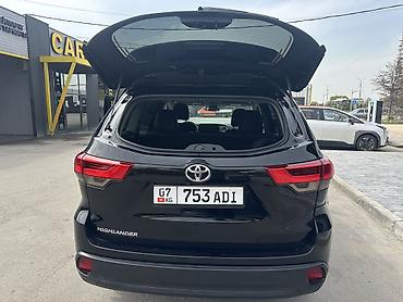 Toyota: Toyota Highlander: 2019 г., 3.5 л, Автомат, Бензин, Кроссовер — 2
