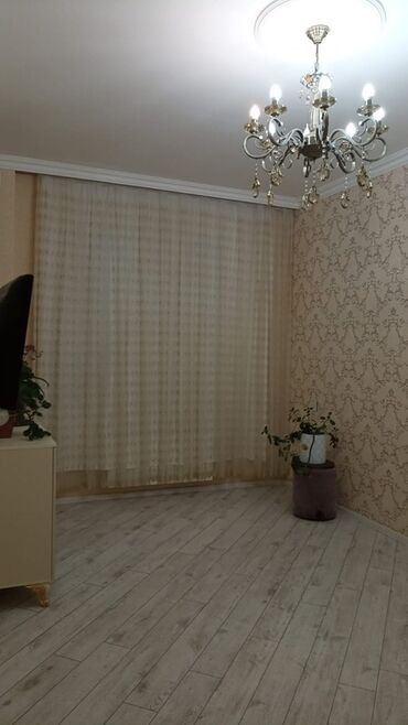 Yeni tikili: 2 otaqlı, Yeni tikili, 70 kv. m — 3