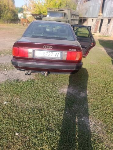 машина форостер: Audi S4: 1993 г.