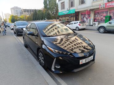 тайота приус в: Toyota Prius: 2019 г., 1.8 л, Вариатор, Электромобиль, Седан