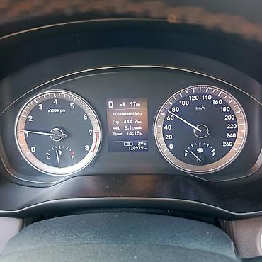 byd 2: Hyundai Grandeur: 2018 г., 2.4 л, Автомат, Бензин, Седан — 5