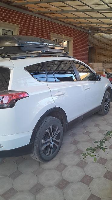 w211 e270: Toyota RAV4: 2018 г., 2.5 л, Автомат, Кроссовер — 2