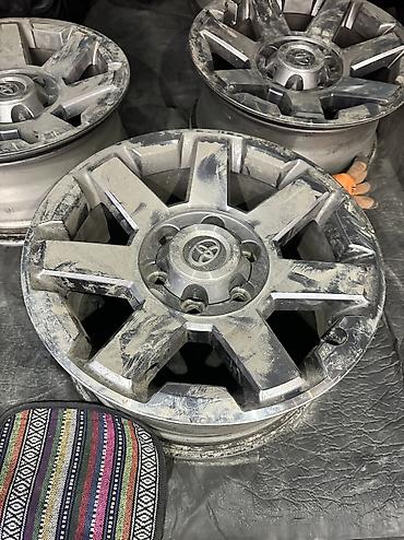диск 15 радиус: Литые Диски R 17 Toyota, Комплект, отверстий - 6, Б/у — 5