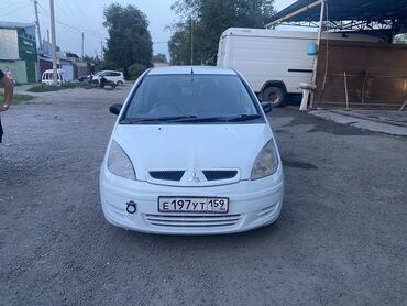 митсубиш: Mitsubishi Colt: 1.3 л | 2004 г. | 260000 км | Хэтчбэк