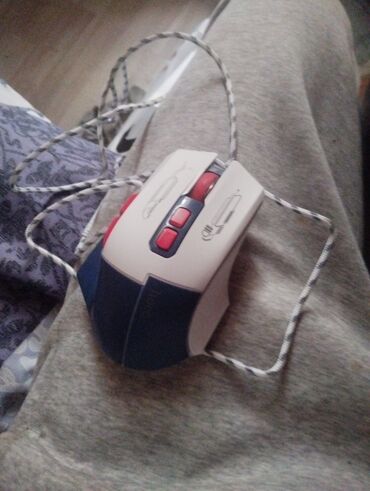 razer мышь: Проводная компьютерная мышь игрового стиля - Корпус с эргономичным