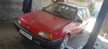 машина в рассрочку от хозяина: Volkswagen Passat: 1991 г., 1.8 л, Механика, Бензин, Универсал