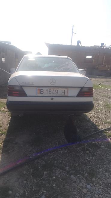 кузов москвич 412: Mercedes-Benz W124: 1988 г., 2.3 л, Механика, Бензин, Седан — 4