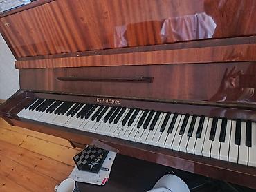 belarus 892: Akkustik piano – “Belarus” upright model - Korpus: parlaq taxta (maun — 6