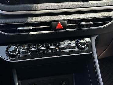 Hyundai: Hyundai Sonata: 2019 г., 2 л, Автомат, Газ, Седан — 7