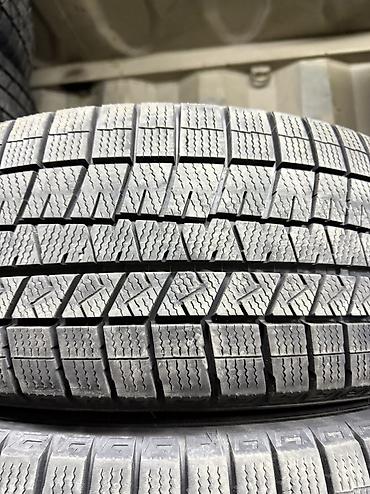 Шины: Шины 215 / 55 / R 18, Зима, Б/у, Комплект, Легковые, Япония, Dunlop — 3