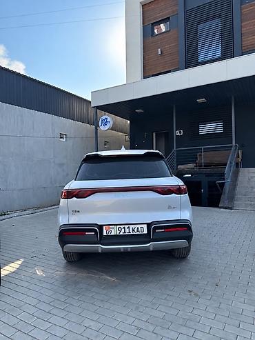 BYD: BYD Yuan Up: 2025 г., Автомат, Электромобиль, Кроссовер — 3