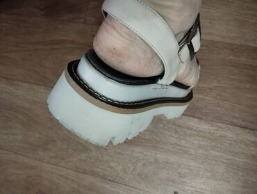 Босоножки, сандалии, шлепанцы: Босоножки at lalafo.kg — 7 Босоножки, сандалии, шлепанцы: Босоножки — 7