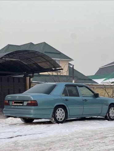 Mercedes-Benz: Mercedes-Benz W124: 1993 г., 2.2 л, Автомат, Бензин, Седан