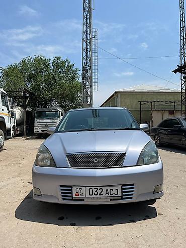 Тойота опа 2002