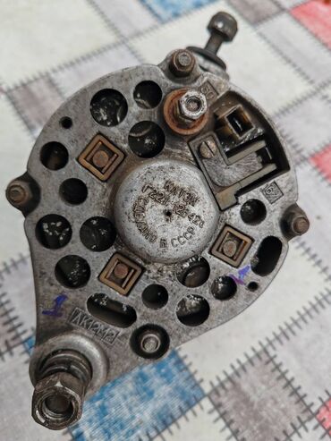 Auto delovi: Alternator Lada 2107 Riva, Lada 2121 Niva 1.6 br.1 . Polovno, ocuvano — 8