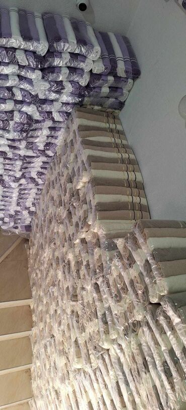 Peškiri: Peskiri pak 12kom 2850din 
kupaci peskiri pak 6kom 2850din
nova cena — 19