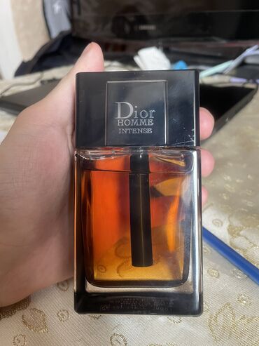 Ətriyyat: Dior homme intence 200 azn orginal (dior un bütün ətirləri var