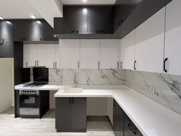 Sifarişlə mətbəx mebeli: Sifarişlə mətbəx dəsti, Özü çəkən petlələr, Mat laminat, Kredit var, Pulsuz çatdırılma, Rayonlara çatdırılma — 11