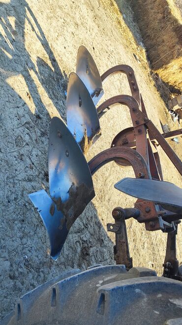 Traktorlar: Salam kotan satilir 12likdi 1400 deyrem reyal aliciynan razilasaram — 3