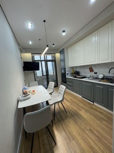 баня для семейных: 4 комнаты, 120 м², Элитка, 6 этаж, Дизайнерский ремонт
