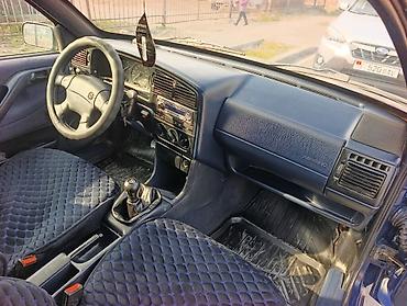 Volkswagen: Volkswagen Passat: 1994 г., Универсал — 12