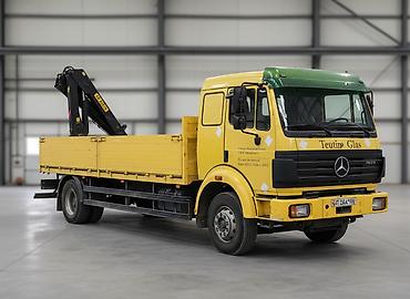 Манипуляторы: Манипулятор, Mercedes-Benz, 1995 г., от 4 т — 1