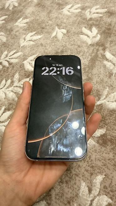 iphone 22: Смартфон Apple iPhone (серия с плоскими гранями, экран ~) в цвете — 4