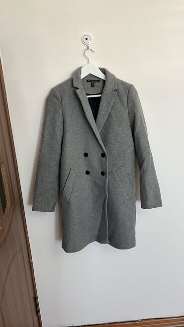 пальто на прокат: Пальто, Осень-весна, По колено, M (EU 38)