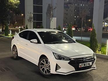 Hyundai Avante: 2018 г., 1.6 л, Вариатор, Бензин, Седан