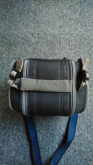 Torbe i futrole za kamere: Sony torba za aparat nova 2000din. i rezerni kaiš ide uz torbicu na lalafo.rs — 8 Torbe i futrole za kamere: Sony torba za aparat nova 2000din. i rezerni kaiš ide uz torbicu — 8