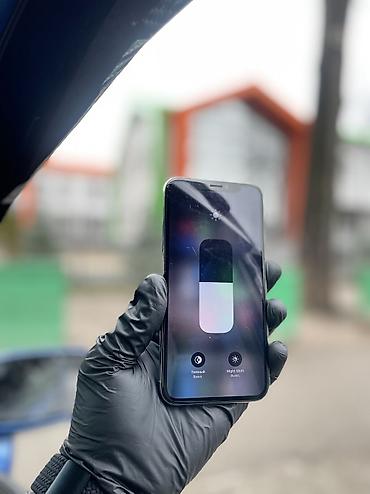 Apple iPhone: IPhone X, Б/у, 64 ГБ, Белый, 72 % — 8