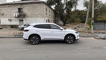 BYD: BYD Song Plus: 2024 г., Автомат, Электромобиль, Кроссовер — 3