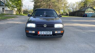 машина гольф 5: Volkswagen Vento: 1993 г., 2 л, Механика, Бензин, Седан