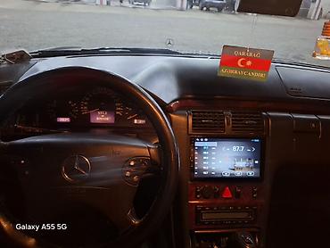Mercedes-Benz: Mercedes‑Benz E‑Class (W210) sedan - Korpus: qara rəng, 4 qapı, xrom — 6