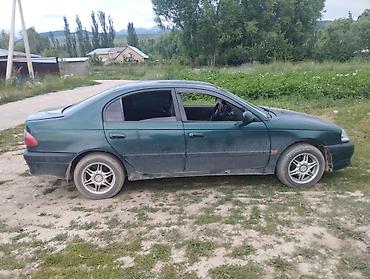 e60 m5: Toyota Avensis: 2000 г., 2 л, Автомат, Газ, Седан — 4