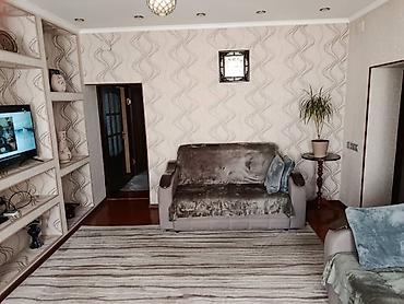 Продажа коттеджей и домов: Продам капитальный дом 83 кв.метров и участком 5 соток, в доме 5 — 13