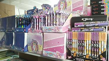 Канцтовары: Стеряемые гелевые ручки и наборы фломастеров Yalong - Фломастеры — 4